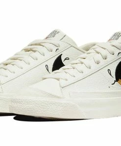 Nike Air Jordan Blazer Low '77 SE Next Nature 'Sun Club - Sail' DM0210-100 -Nike shoes-shop 2 28df72e3 55b4 49fd 99cf bccbf43304b2