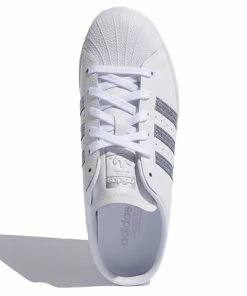 Adidas Originals (WMNS) Adidas Superstar Mule 'White Silver Metallic' FZ2260 -Nike shoes-shop 4 40f1b355 02bb 40b6 9b92 fd7d2ae6685f