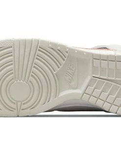 (WMNS) Nike Dunk High SE 'First Use Pack - White Orange' DH6758-100 -Nike shoes-shop 5 a3ec7c52 d576 4c73 ad19 2e046111a897