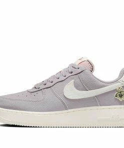 (WMNS) Nike Air Force 1 '07 SE 'Air Sprung' DJ6378-500