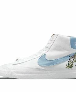 (WMNS) Nike Blazer Mid '77 SE 'Indigo' DC9265-100