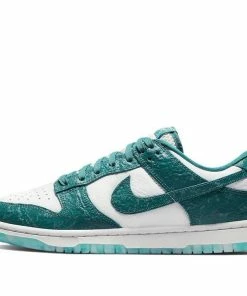 (WMNS) Nike Dunk Low 'Ocean' DV3029-100