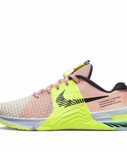 (WMNS) Nike Metcon 8 'Arctic Orange Volt' DO9327-800