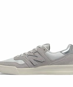 (WMNS) New Balance 300 White/Grey WRT300G2