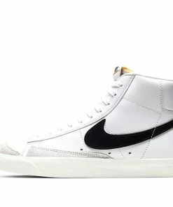 (WMNS) Nike Blazer Mid 77 Vintage 'White Black' CZ1055-100